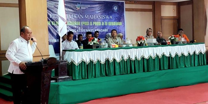 Ruksamin Terima 150 KKN PKK Poltekkes Kemenkes Kendari