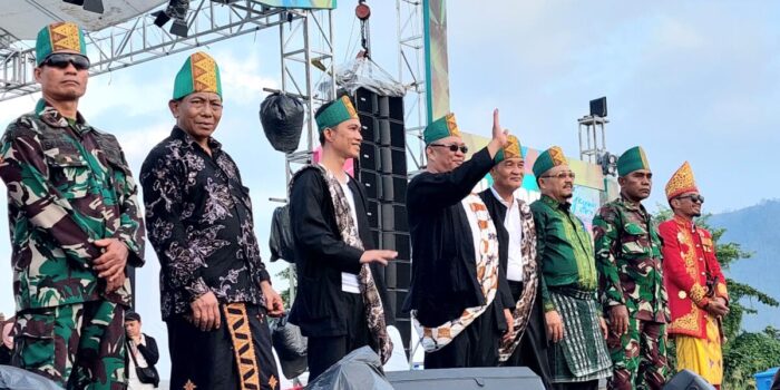 78 Peserta Pawai Karnaval Budaya Meriahkan Hut Konawe Utara Ke-17