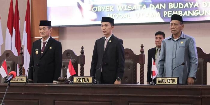 Hadiri Pelantikan PAW Anggota DPRD Konut Saindah, Abuhaera Ucapkan Selamat