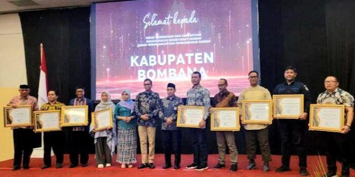 Terus Komitmen Majukan Dunia Pendidikan, Pemda Konut Kembali Raih Penghargaan dari BPMP Sultra