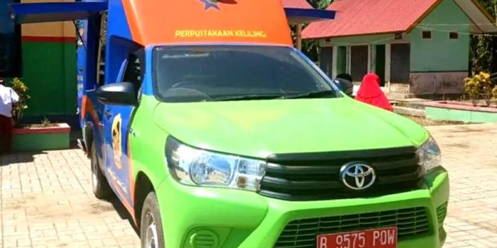 Terus Asa Minat Baca Siswa, Dinas Perpustakaan Konut Hadirkan mobil Perpustakaan Keliling di Sekolah