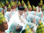 2.964 Kafilah Hadiri MTQ ke 30 Tingkat Provinsi di Konut, Ruksamin Lantunkan Ayat Suci Al-Qur’an Bersama 500 Santri