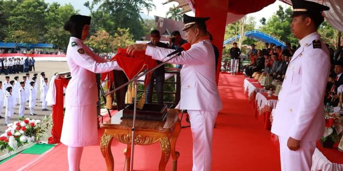 Ruksamin Pimpin Upacara Pengibaran Bendera HUT RI Ke-79 Tingkat Konut