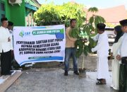 PT.SBP Sumbang Ratusan Bibit Pohon untuk Konawe Utara Guna Dukung Program Kemenag Go Green
