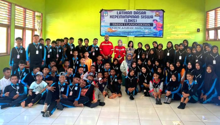 Terus Dukung Kualitas Pendidikan di Wilayah Lingkar Tambang, PT IBM Beri Edukasi Pendidikan Karakter Kepada Siswa SMAN 1 Langgikima