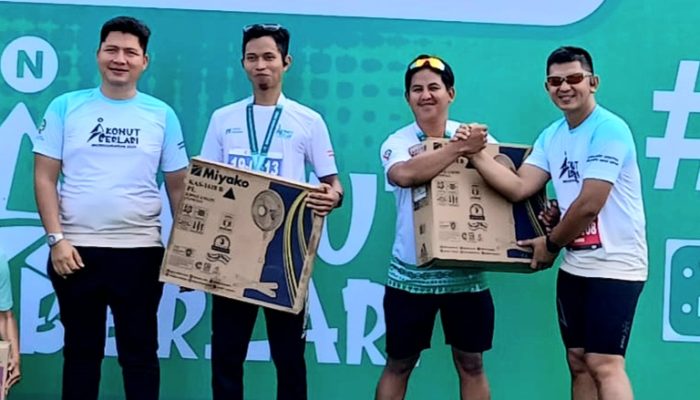 Mulai Berbaur Bersama Warga Konawe Utara, Dandim 1430 Konut Letkol Kav Kaswara Ikut Meriahkan Festival Konasara Fun Run 2025