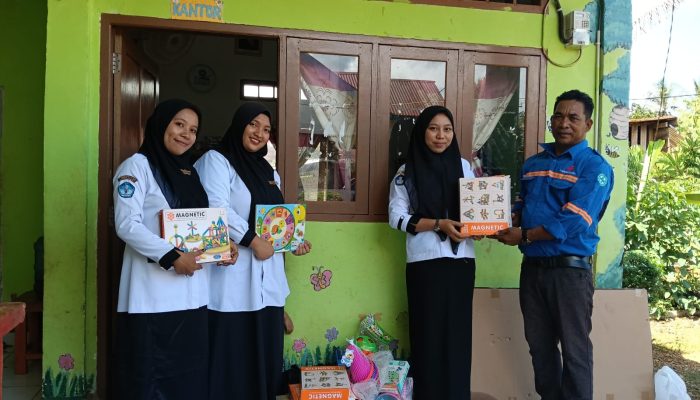 Terus Perhatikan Dunia Pendidikan di Wilayah Lingkar Tambang, PT IBM Serahkan APE untuk PAUD di Kecamatan Langgikima